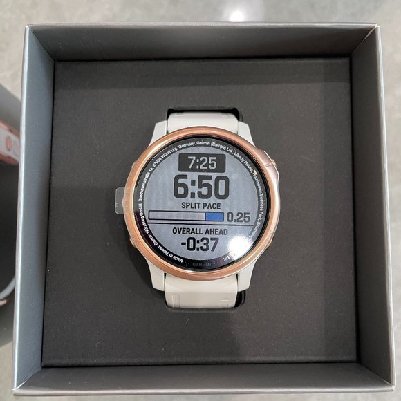Garmin fenix 6S Pro - Rose gold with white band - Picture 1 of 8